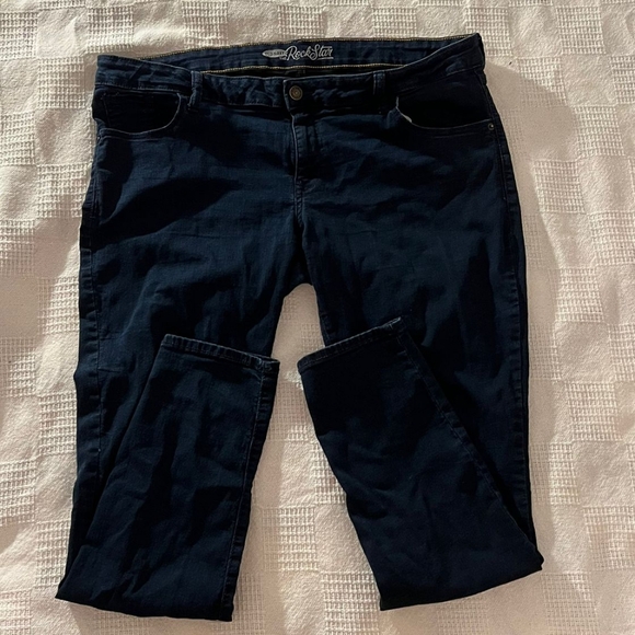 Rock & Republic Black Jeans - Picture 1 of 4